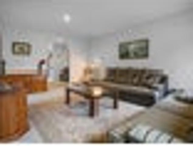 Modern Family Living in Popular Highfields