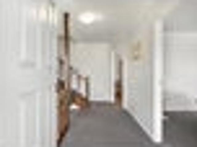Modern Family Living – Space, Style & Location!