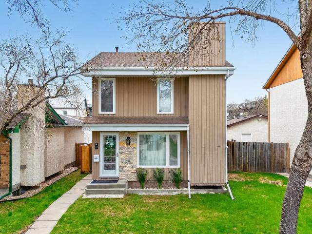 Modern Family Retreat in the Heart of St. Vital | Fully Furnished