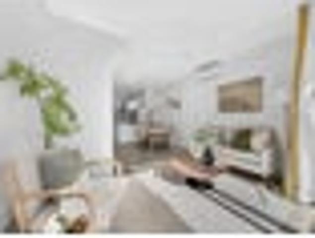 Modern Freehold Living in Pakuranga Heights