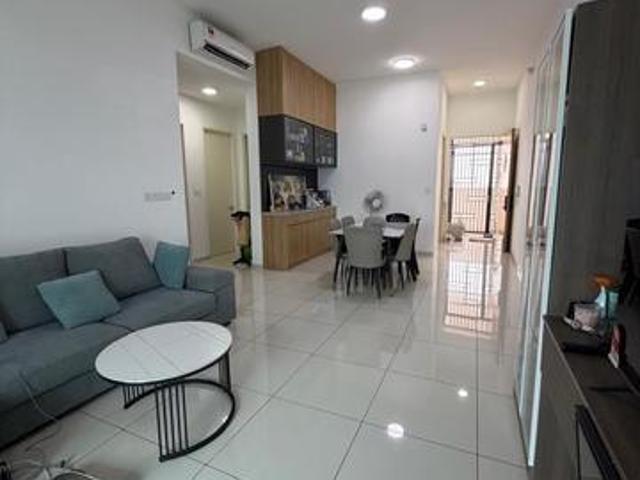 Modern Fully Furnished Home The Cruise Residence IOI Mall Puchong