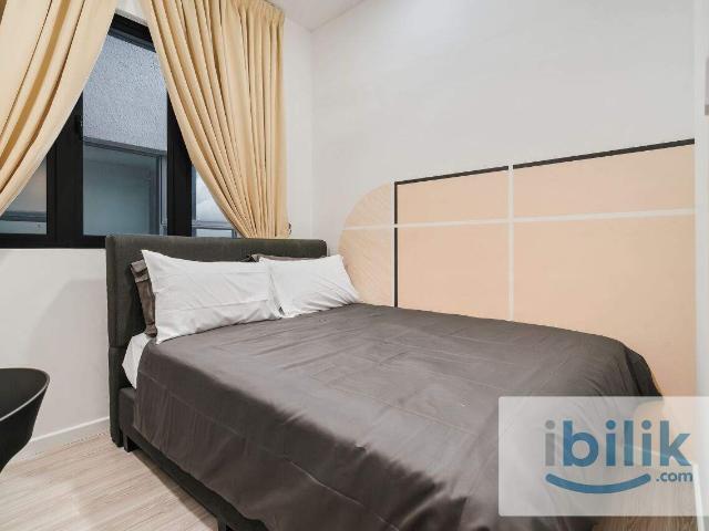 MODERN FULLY FURNISHED SINGLE BEDROOM FOR MALE NEAR MRT/LRT PUTRA PERMAI