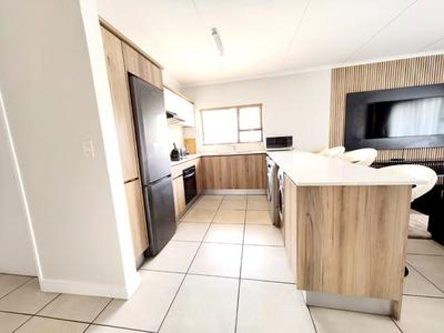 modern fully furnished 2 bedroom, 2.