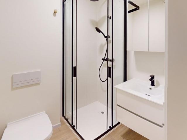 Modern furnished studio!