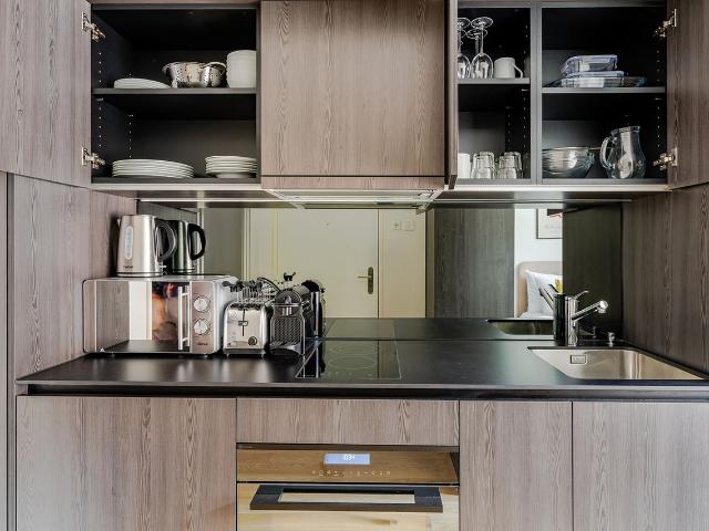 Modern Furnished Studio in Sihlfeld, Zurich Amsterdam Apartments for Rent