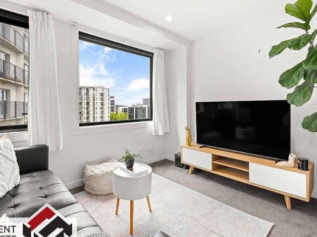 Modern Furnished Two Bedroom with Storage