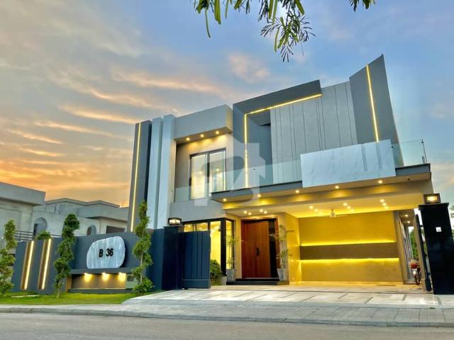 Modern House Available For Sale At Prime Location