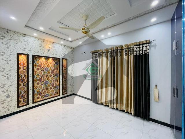 Modern House With 4 Bedrooms 5 Marla In FF Block Near Theme Park For Sale Citi Housing Society
