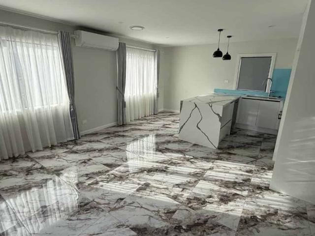 Modern home Favona