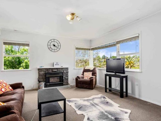 Modern Home in Glenfield