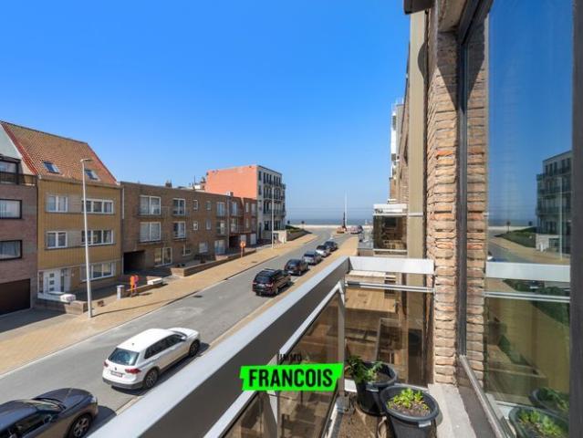 Modern instapklaar appartement met 2 slaapkamers en zijdeli…