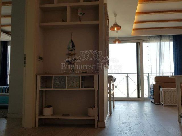 Modern One Bdr Apartment with terrace and pool, Downtown