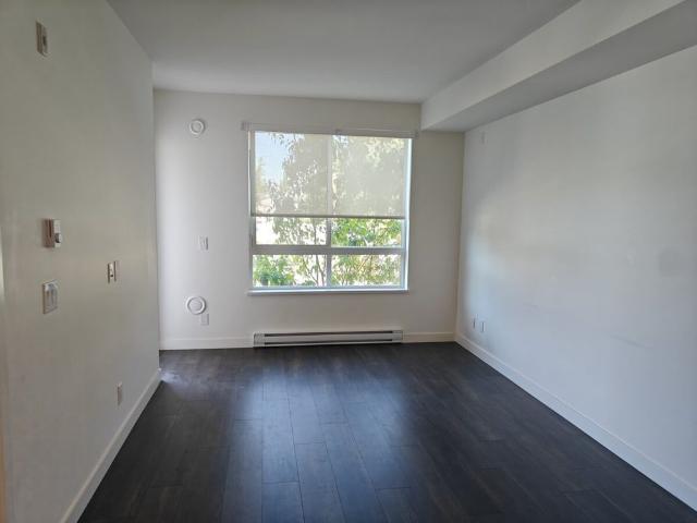Modern One Bedroom Condo