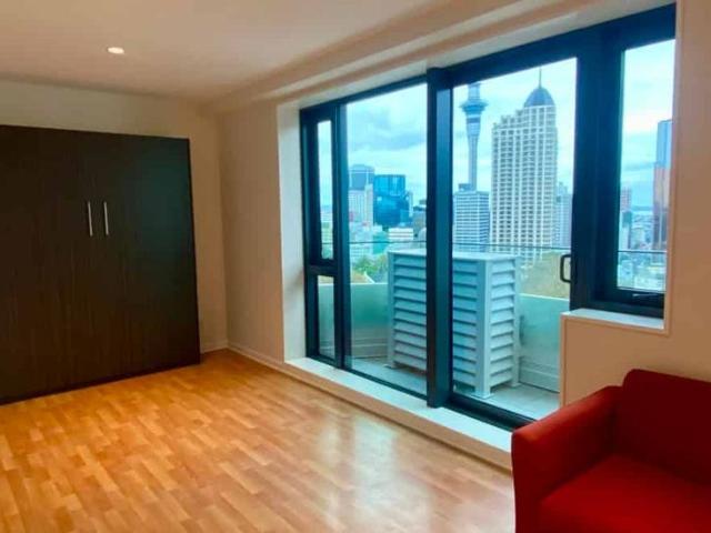 Modern One Bedroom Apartment with Secure Parking in The Connaught