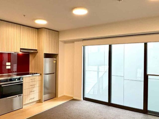 Modern one bedroom apartment