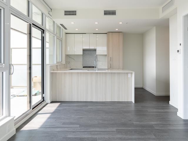 Modern One Bedroom in Brentwood | Available August 15, 2026
