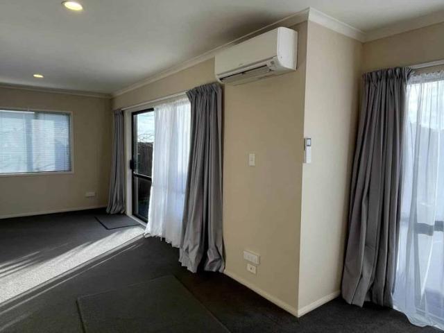 Modern One Bedroom Sought After Goodwood Heights