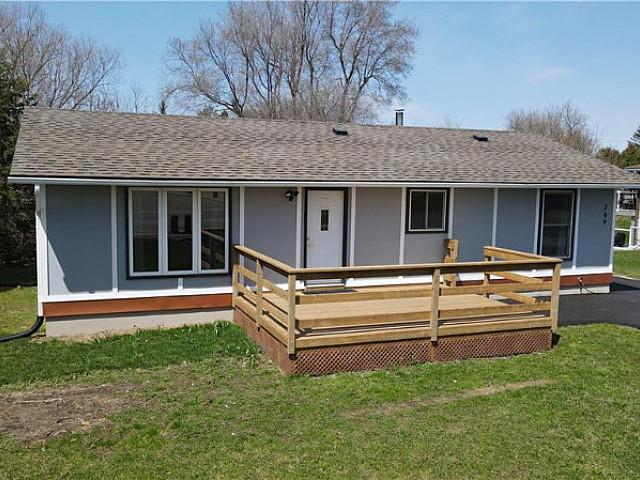 Modern Open Concept Bungalow In Barrie For Sale 749e