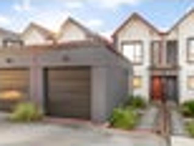 Modern, Low Maintenance Living in Milldale!