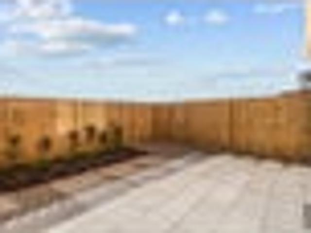 Modern, Low Maintenance Living in Rosehill
