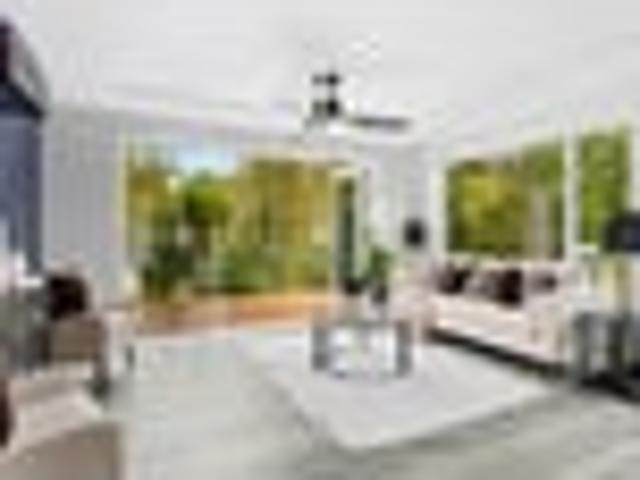 Modern Living Meets Nature Legal Home & Income