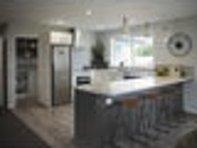 Modern living near lake, trails and golf