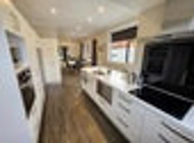 Modern living central location