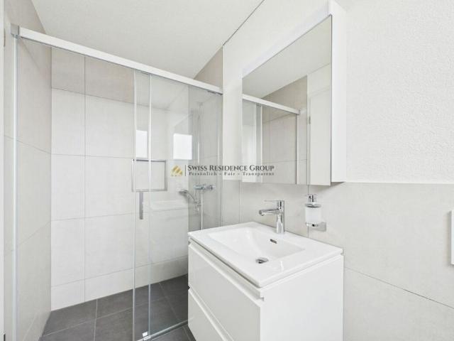 Modern living comfort in the countryside – high quality semi detached house in Aeschi