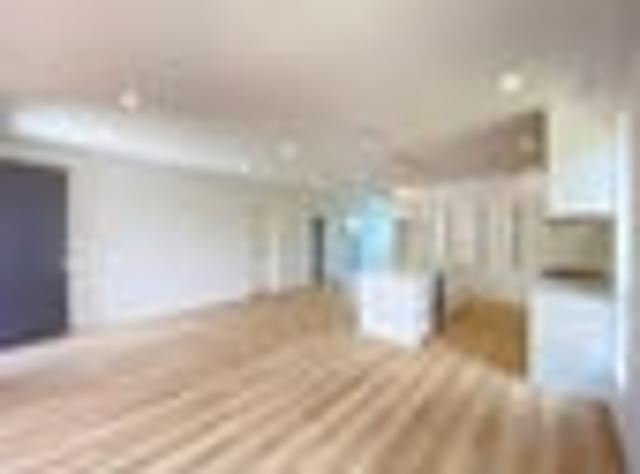 Modern Living, Flexible Layout Limited
