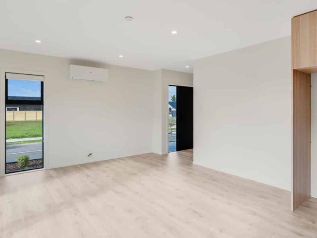 Modern Living in a Convenient Location