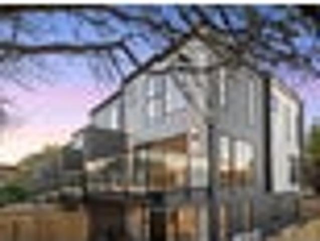 Modern Living in a Peaceful West Harbour Pocket
