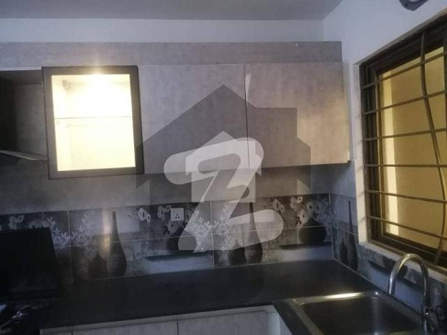 Modern Living in Askari 5, Sector J 4 Bedroom Flat