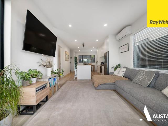 Modern Living in the Heart of Te Atatu South