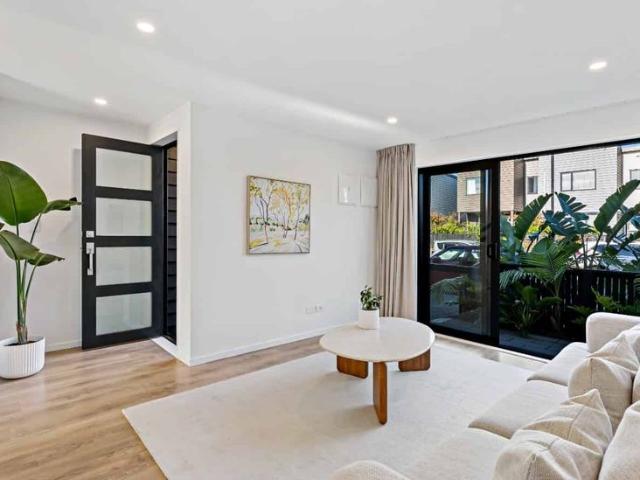 Modern Living in the Heart of Hobsonville