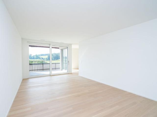 Modern living in the Schöngrün area!