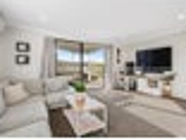Modern Living, Prime Location, BE QUICK!