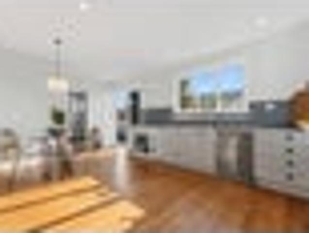 Modern living, ready to move