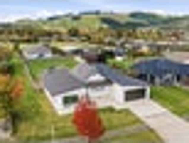 Modern Living with Space to Make Your Own