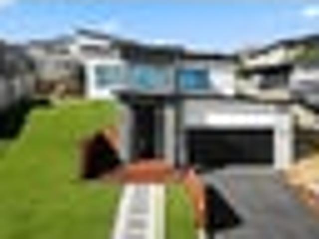 Modern Living with Unbeatable Elevated Views