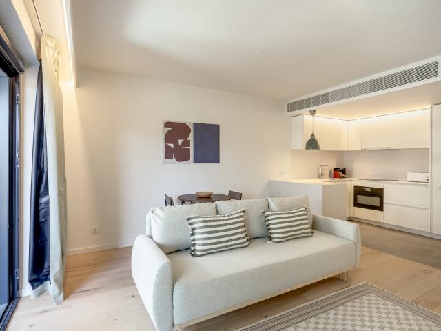 MODERN LISBON W/ BALCONY AND POOL II by Homing