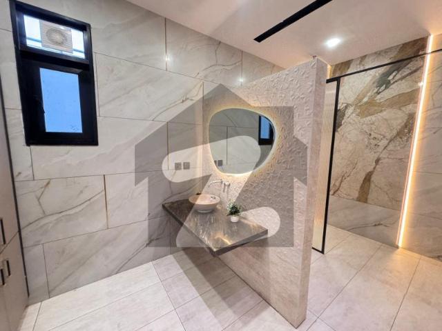 Modern Luxury Bungalow For Sale | Jacuzzi & Auto Gate | DHA Phase 5 Karachi DHA Phase 5