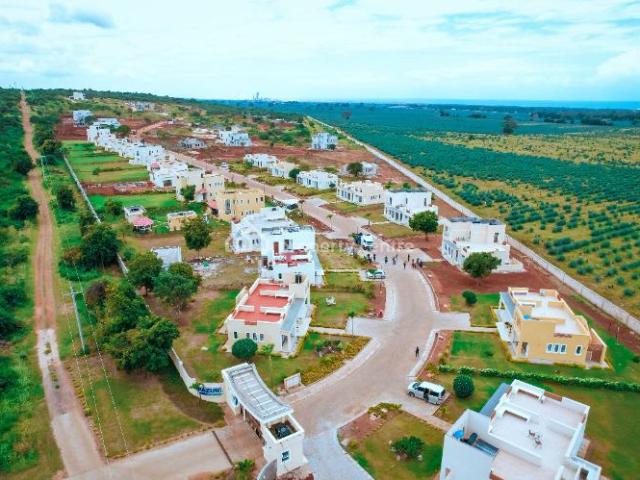 Modern Luxury Coastal Bungalows & Villas