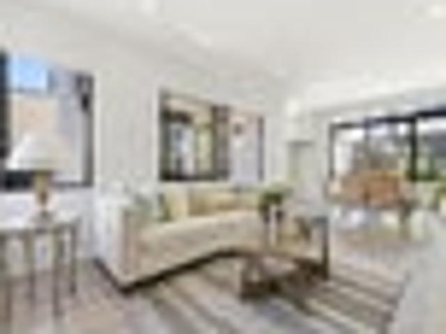 Modern Luxury in Peninsula 2021 Standalone House!