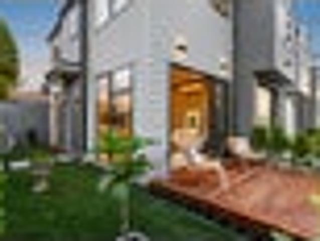 Modern Luxury in the Heart of Milford