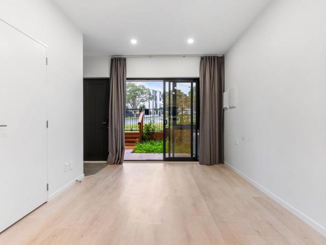 Modern Luxury Unbeatable Location