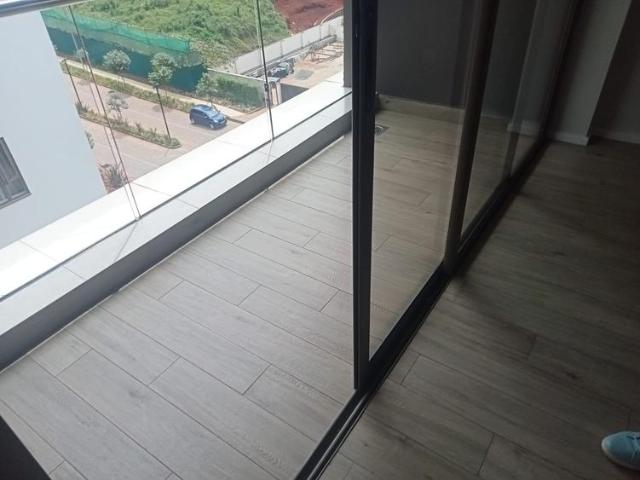 Modern Luxurious 2 Bedroom Apartment for Rent/Sale in Rosslyn Enaki