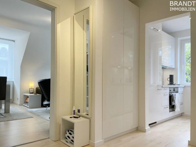 Modern möblierte 2 Zimmer Wohnung mit Balkon und Stellplatz in Hamburg Marienthal!