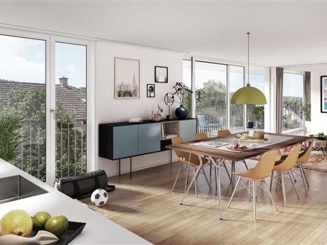 Modern mit grossem Balkon