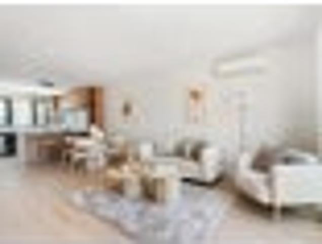 Modern North Shore Home with Great School Zones