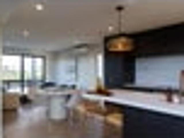Modern New Living: 3 Bed, 2 Bath Home in Rolleston